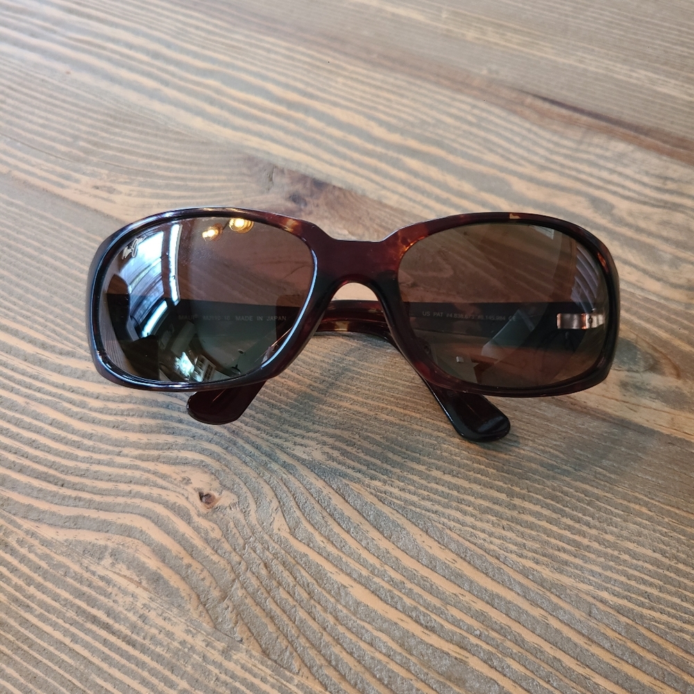 Maui Jim Unisex Sunglasses with Case